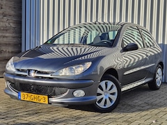 Peugeot 206 - 1.4 Génération /Airco/Cruise/Nieuwe APK/NAP