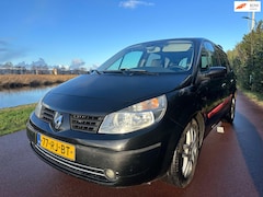 Renault Grand Scénic - 2.0-16V Privilège Luxe incl nieuwe apk en garantie