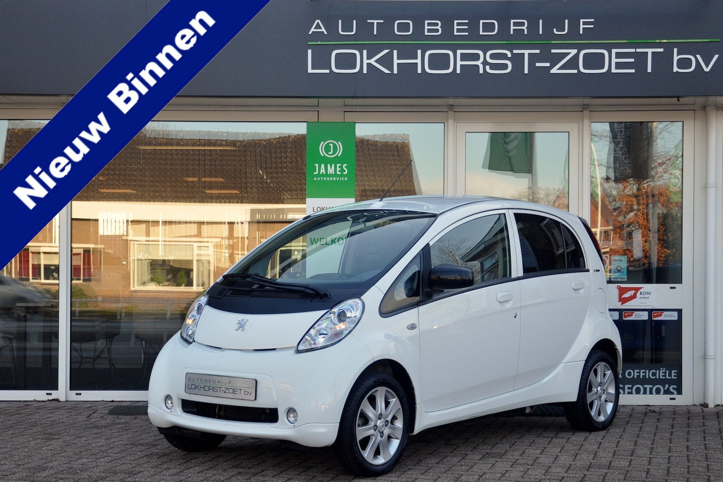 Peugeot iOn - Active 16 kWh | Clima | Bluetooth - AutoWereld.nl