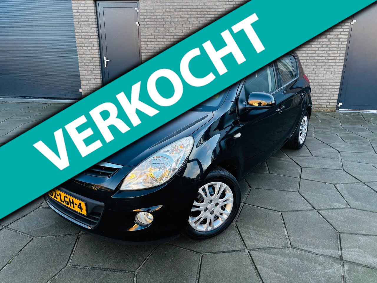 Hyundai i20 - 1.2i DynamicVersion | 5 Drs | AIRCO| Aux/USB | Elec ramen | - AutoWereld.nl