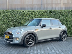 MINI One - 1.5 D Business Edition NL AUTO, NAP, NAV, CRUISE, AIRCO, UNION JACK, EURO 6, LICHTMETAAL 1