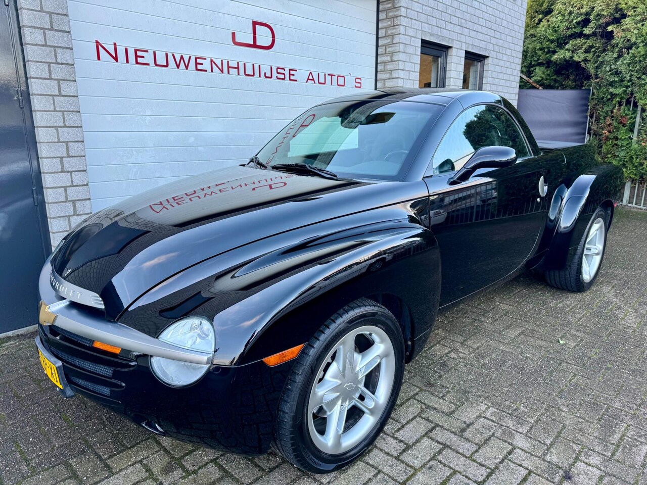 Chevrolet SSR - 5.3 V8, org. NL, 1e eig, 35.957km! Nieuwstaat! - AutoWereld.nl