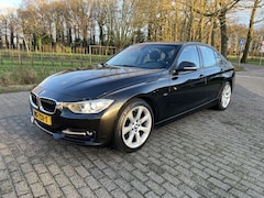 BMW 3-serie - 320d EfficientDynamics Sportline