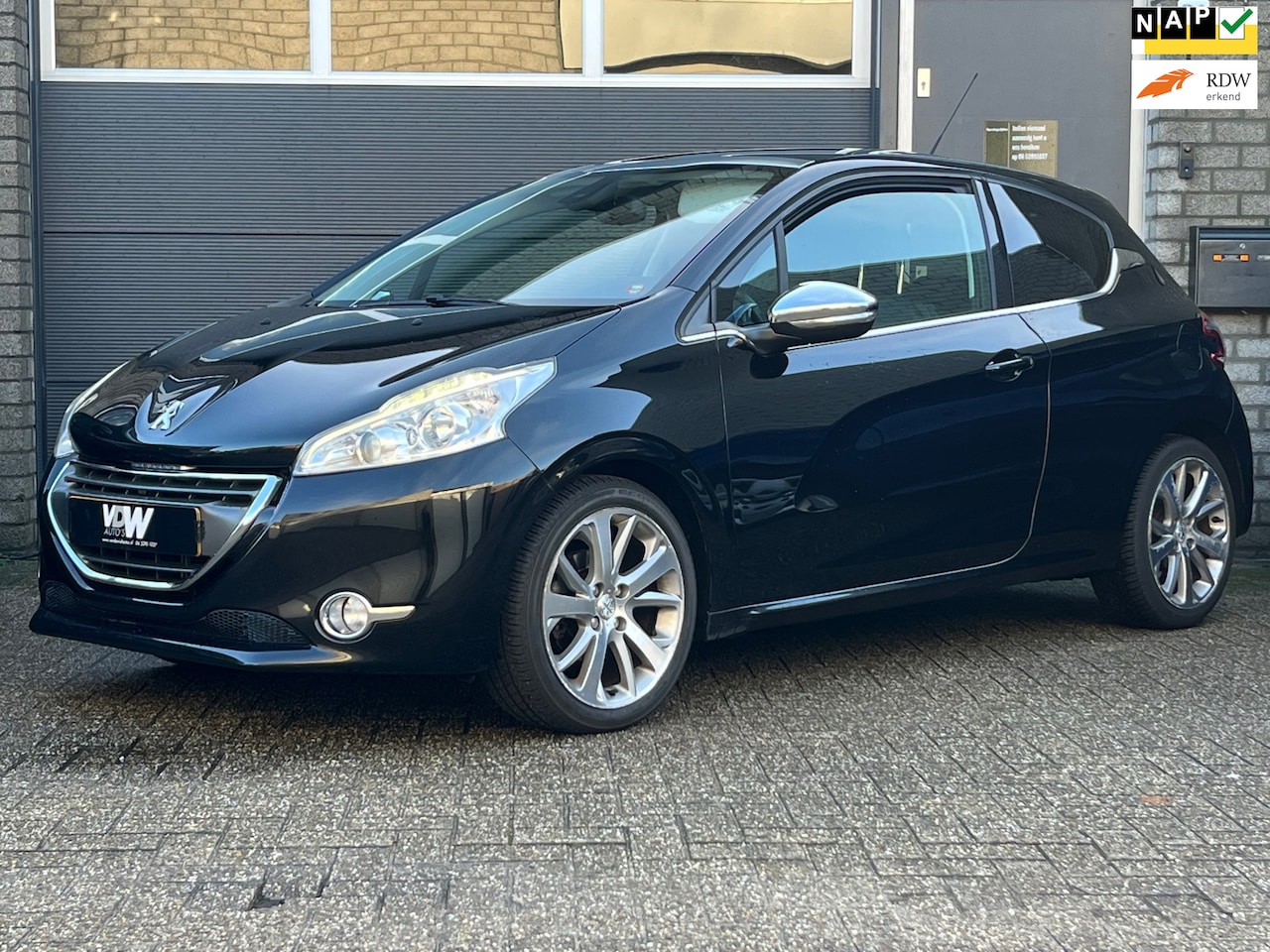 Peugeot 208 - 1.6 VTi Allure pano led NL auto N.A.P. - AutoWereld.nl