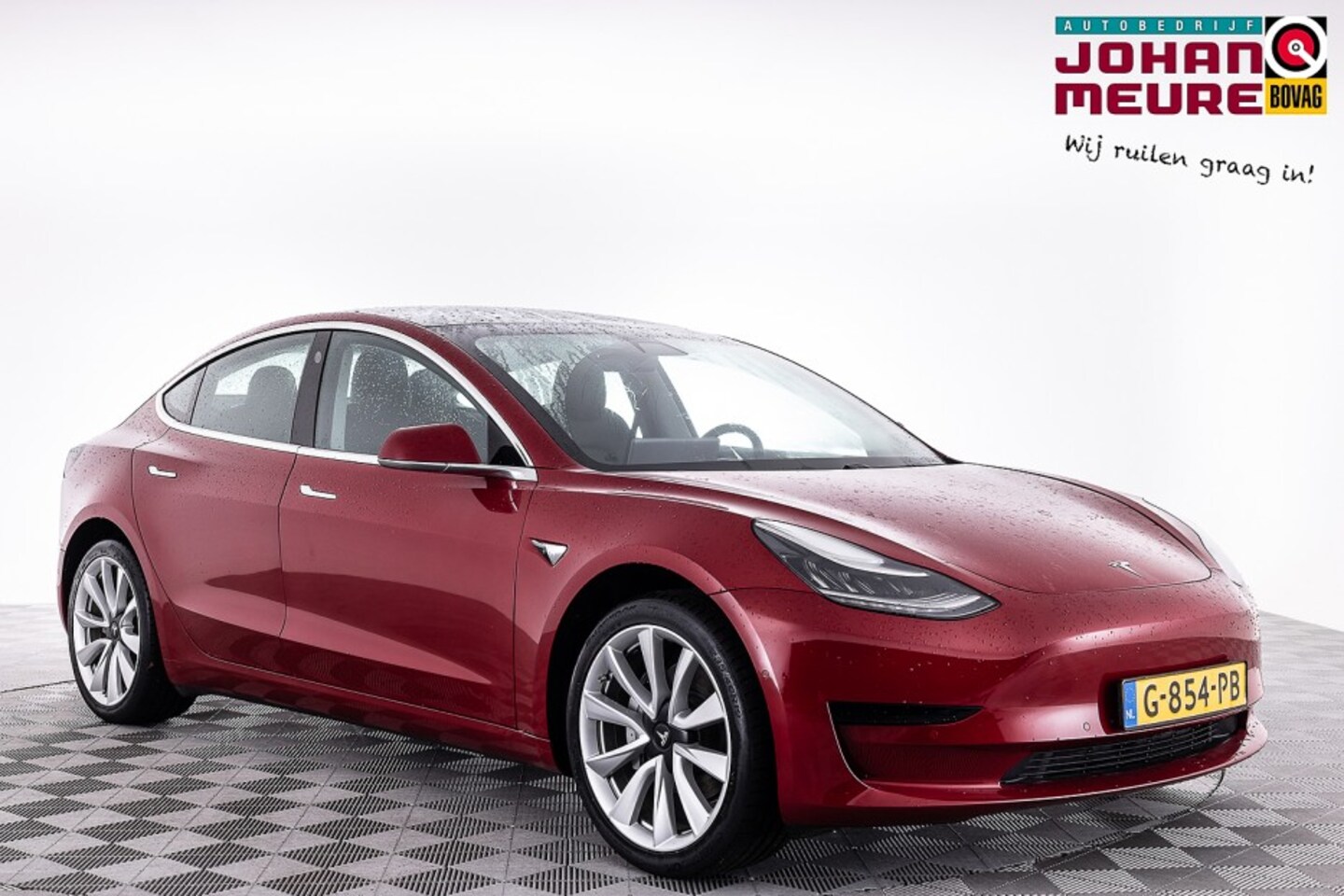 Tesla Model 3 - Standard RWD Plus 60 kWh | LEDER | PANORAMADAK | LAGE KM-STAND . - AutoWereld.nl