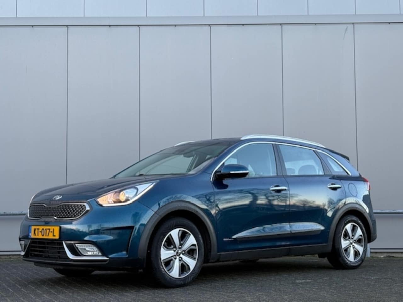 Kia Niro - 1.6 GDi - hybride - automaat - airco - cruise - nap! - - AutoWereld.nl