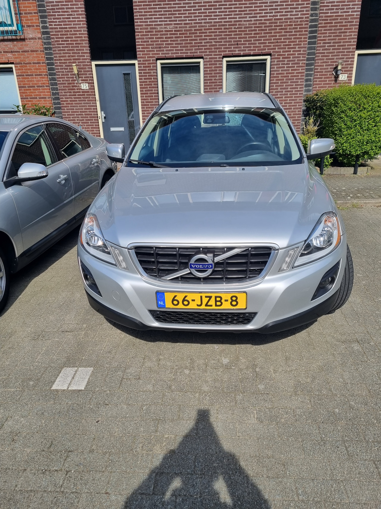 Volvo XC60 - 2.4D FWD Kinetic - AutoWereld.nl