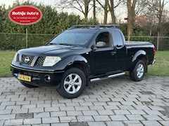 Nissan Navara - 2.5 dCi LE King Cab 4wd Airco Nette staat