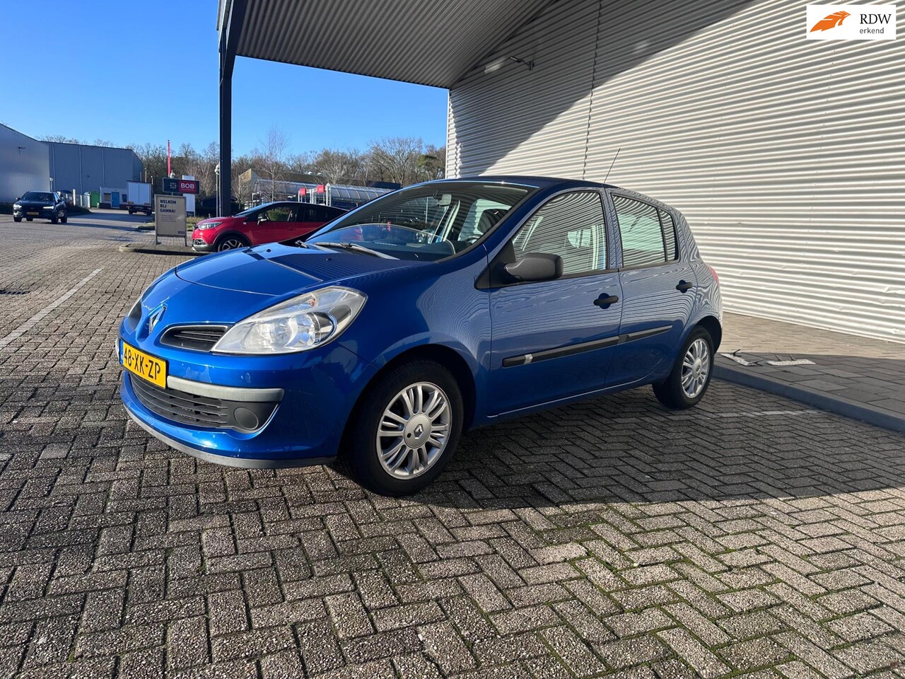 Renault Clio - 1.4-16V Business Line 1.4-16V Business Line - AutoWereld.nl