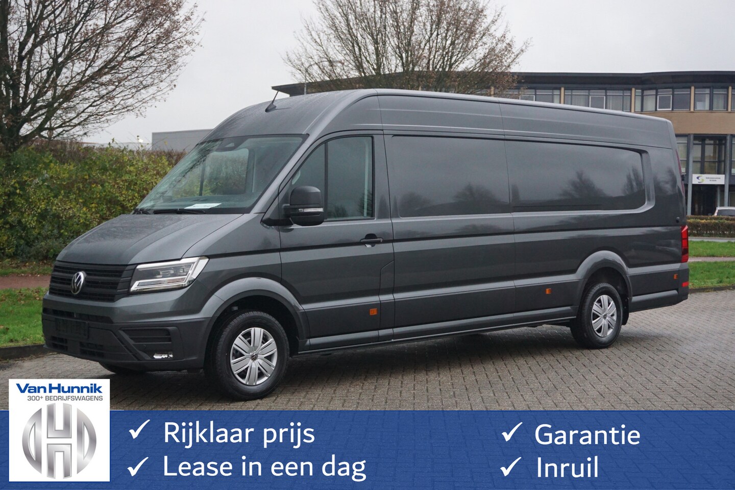 Volkswagen Crafter - 35 2.0 177 L5H3 AUT Facelift 13" Navi, Camera, Gev. Stoel, LED!! NR. T01* - AutoWereld.nl