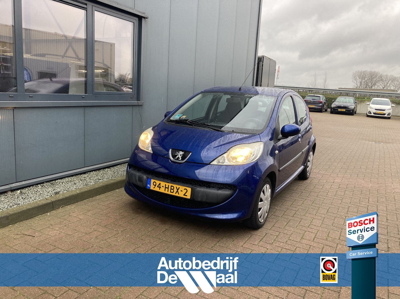 Peugeot 107 - 1.0 12v XS 5-drs. AIRCO/ALL SEASONS - AutoWereld.nl