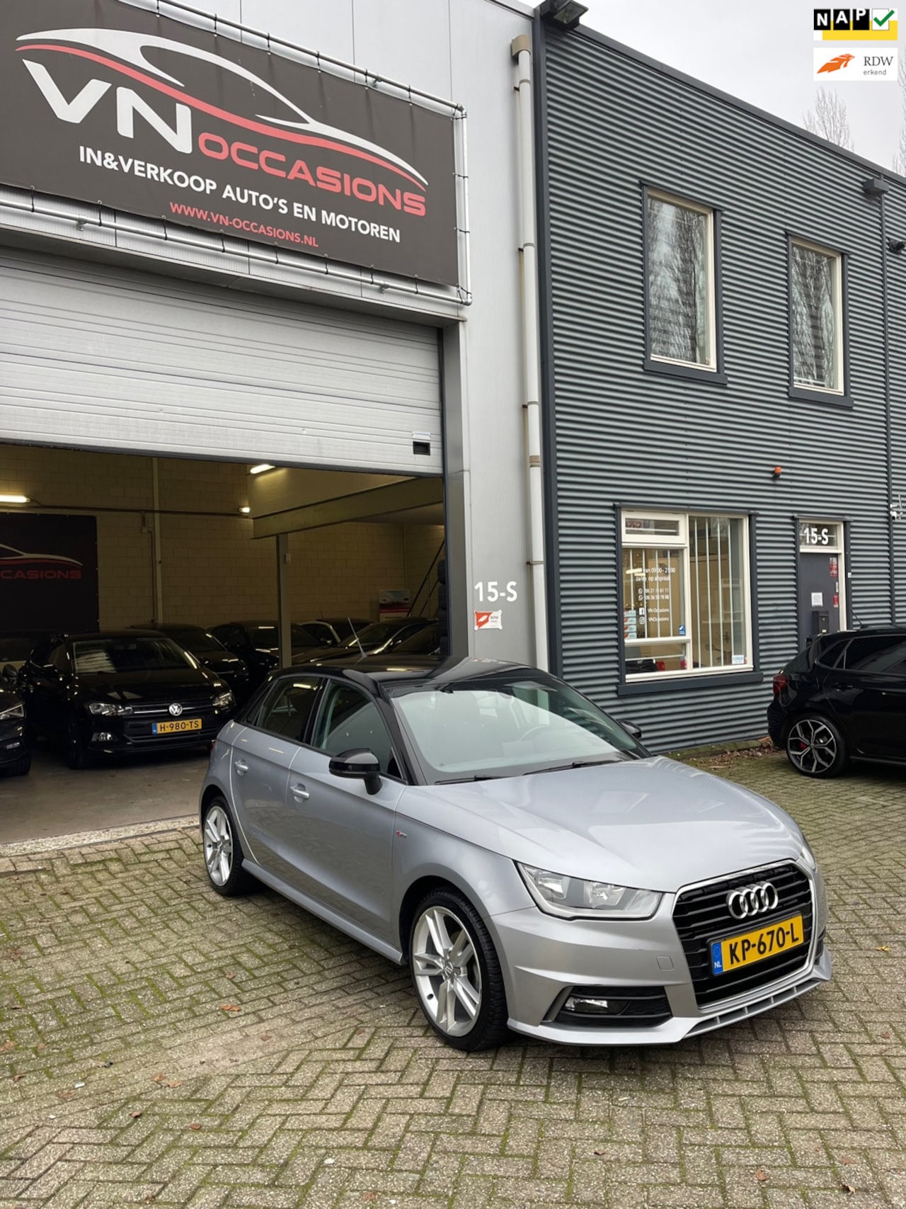 Audi A1 Sportback - 1.0 TFSI S LINE 5 DEURS FACELIFT NL AUTO NAP - AutoWereld.nl