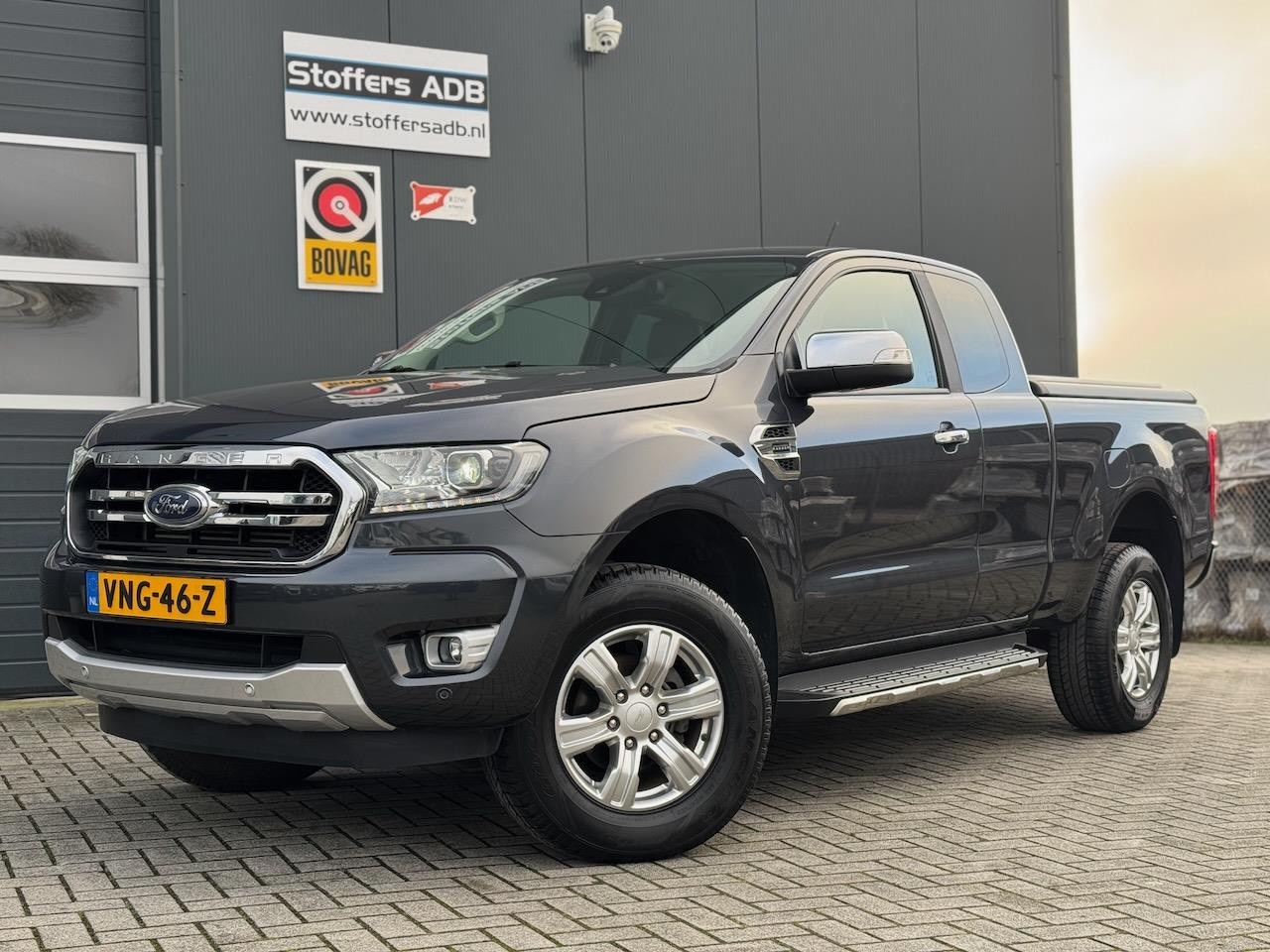 Ford Ranger - 2.0 EcoBlue Limited Super Cab | Navi | Trekhaak | Mountain Top | Camera | Leder | DAB | Ca - AutoWereld.nl