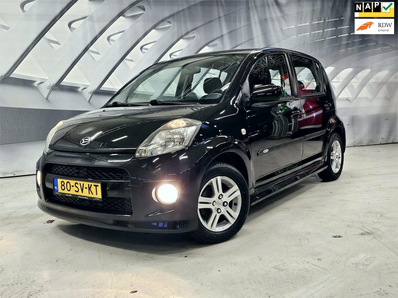 Daihatsu Sirion 2 - 1.3-16V Comfort airco - AutoWereld.nl