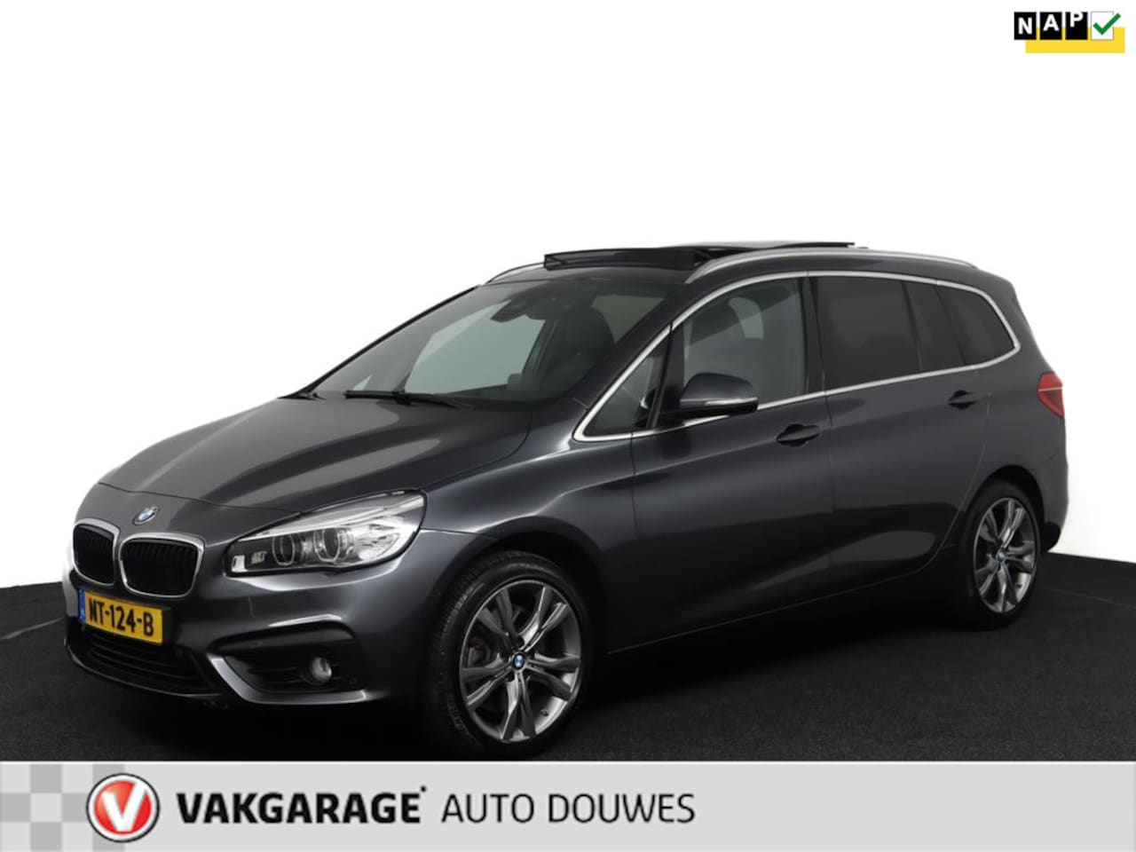 BMW 2-serie Gran Tourer - 220i 7p. High Executive |NAP |Automaat | Leder | Pano | Harman Kardon - AutoWereld.nl