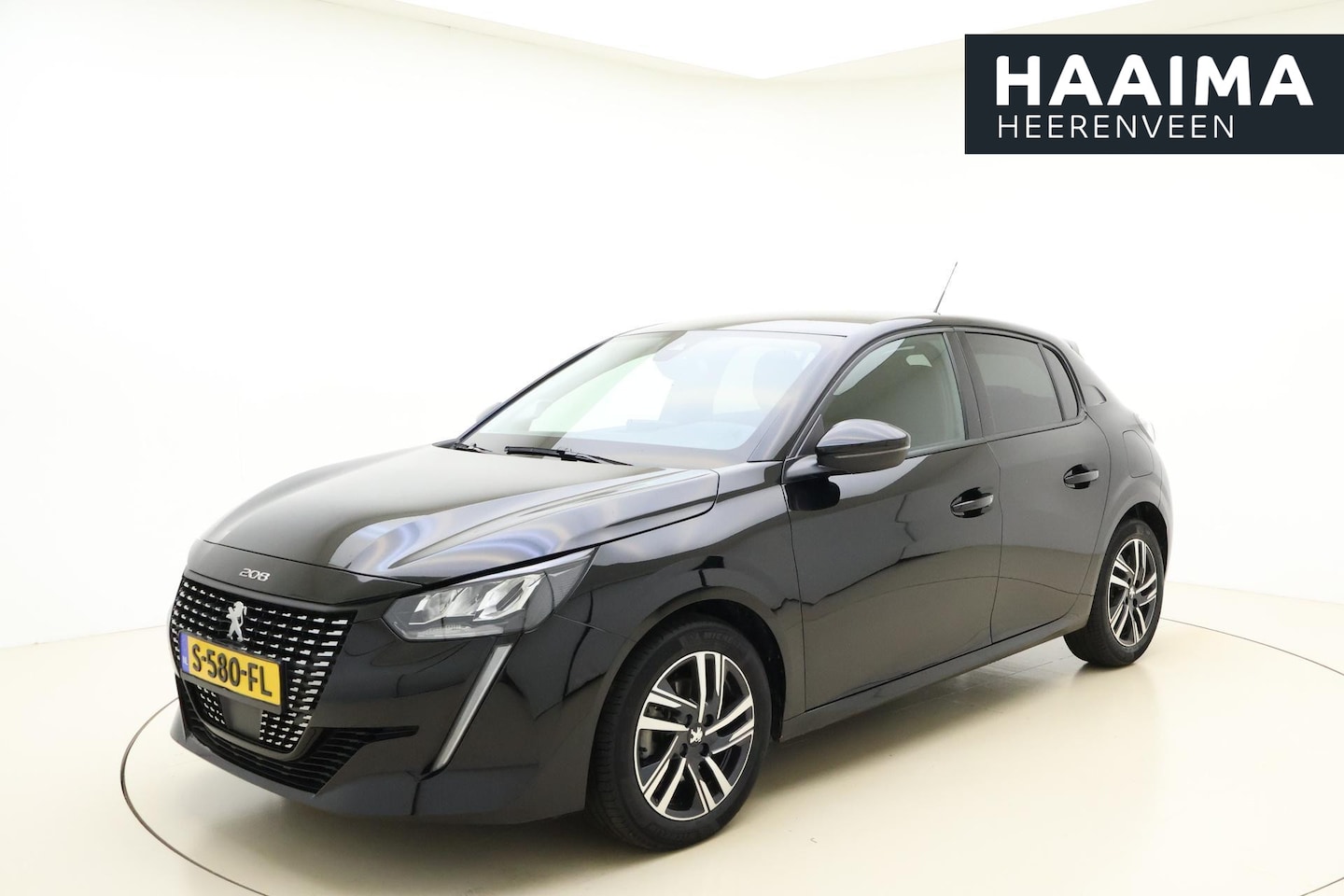 Peugeot 208 - PureTech 100pk Allure Pack | Nieuw | Keyless | Stoelverwarming | Navigatie | Camera - AutoWereld.nl