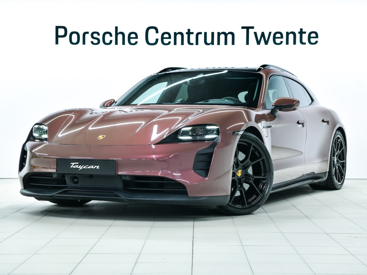 Porsche Taycan Sport Turismo - GTS Performance-accu Plus - AutoWereld.nl