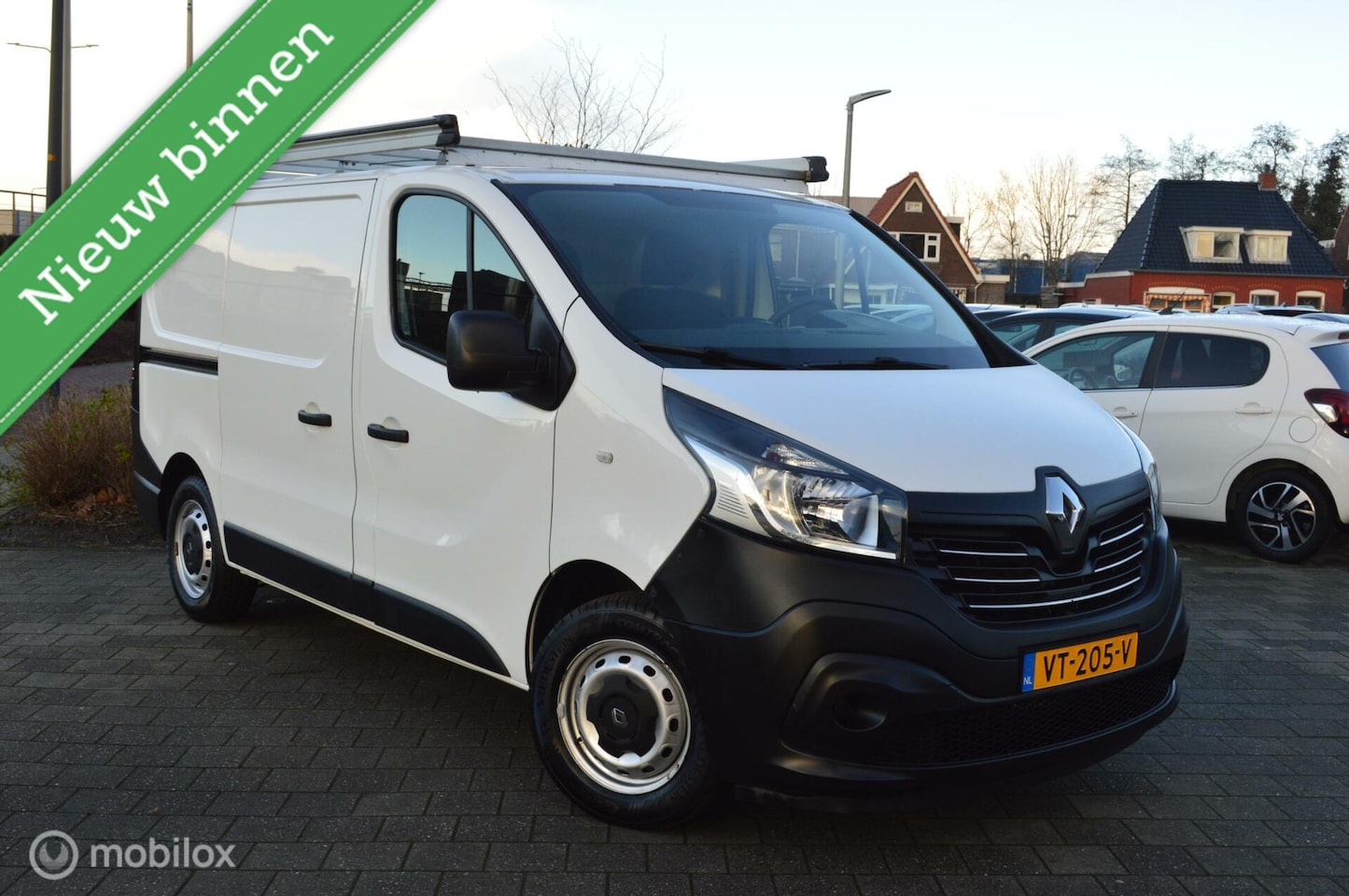 Renault Trafic - bestel 1.6 dCi T27 L1H1 Comfort | Airco - AutoWereld.nl