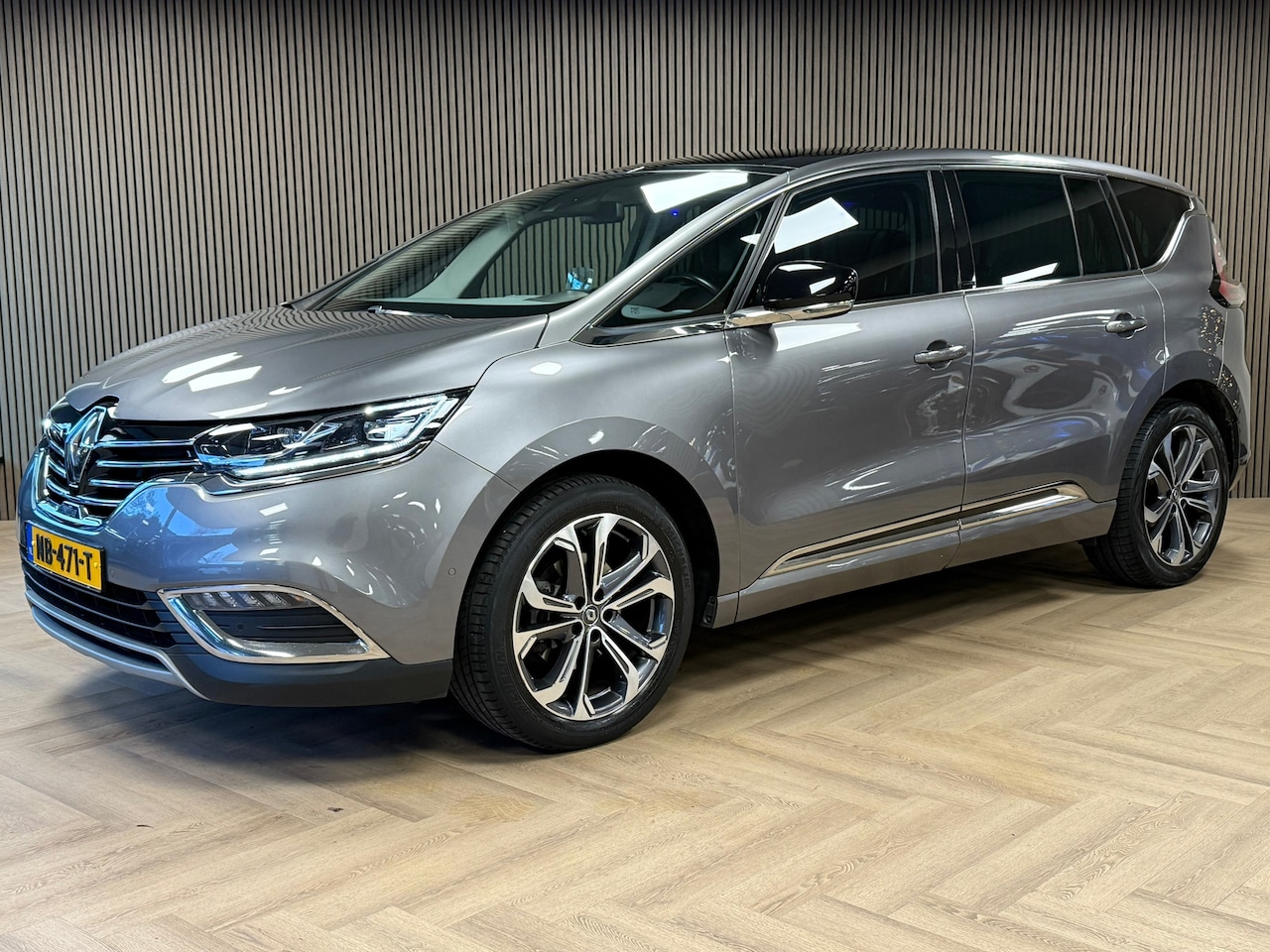 Renault Espace - 1.6 TCe Initiale Paris 7 PERSOONS 4CONTROL AUT PANO PDC CAMERA NAVI CRUISE CLIMATE LEDER S - AutoWereld.nl