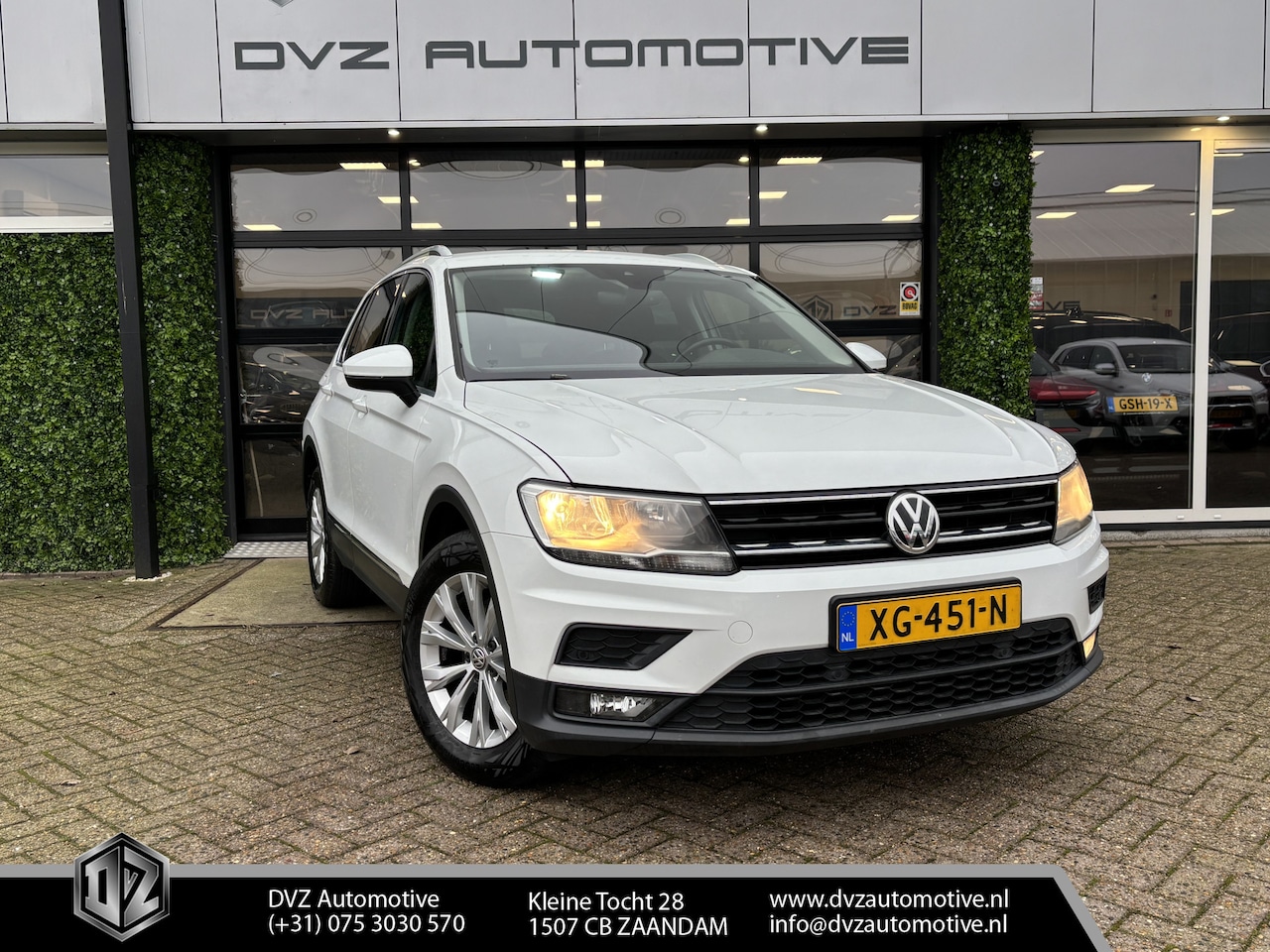 Volkswagen Tiguan - 1.5 TSI Comfortline Business | Carplay | Trekhaak | ACC - AutoWereld.nl