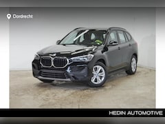 BMW X1 - xDrive25e | Panorama | Stoelverwarming | Comfort Acces |