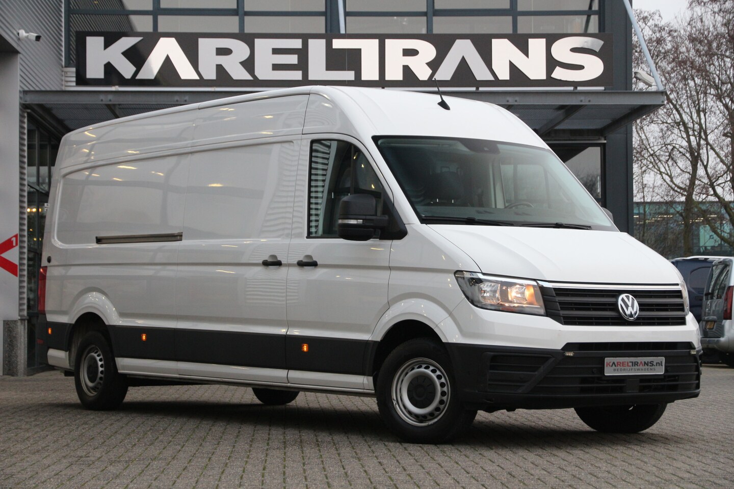 Volkswagen Crafter - 2.0 TDI 177 | Aut. | L4H3 | Standkachel | Navi | Cruise | Airco.. - AutoWereld.nl