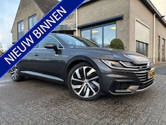 Volkswagen Arteon - 1.5 TSI Elegance R-Line Automaat Full LED / Panoramadak / Carplay