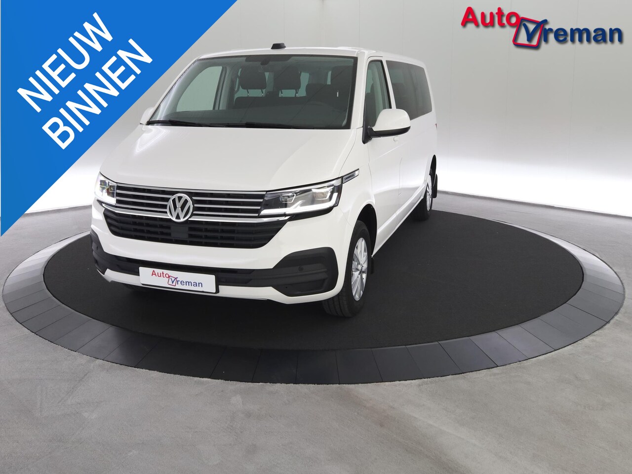 Volkswagen Transporter Caravelle - L2 2.0 TDI 150pk DSG Dubbelcabine - AutoWereld.nl