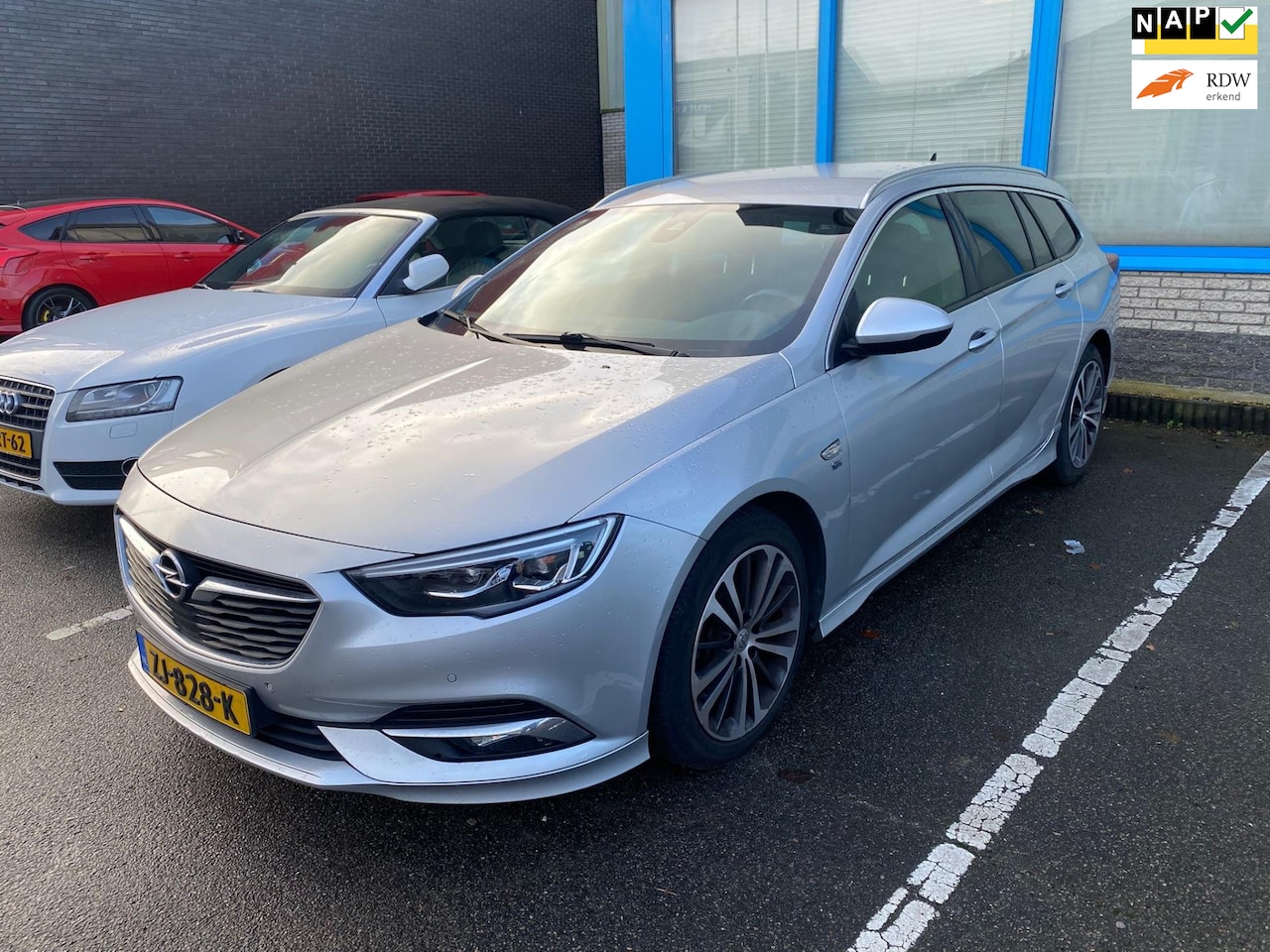 Opel Insignia Sports Tourer - 1.6 Turbo Business Executive 1.6 Turbo Business Executive - AutoWereld.nl