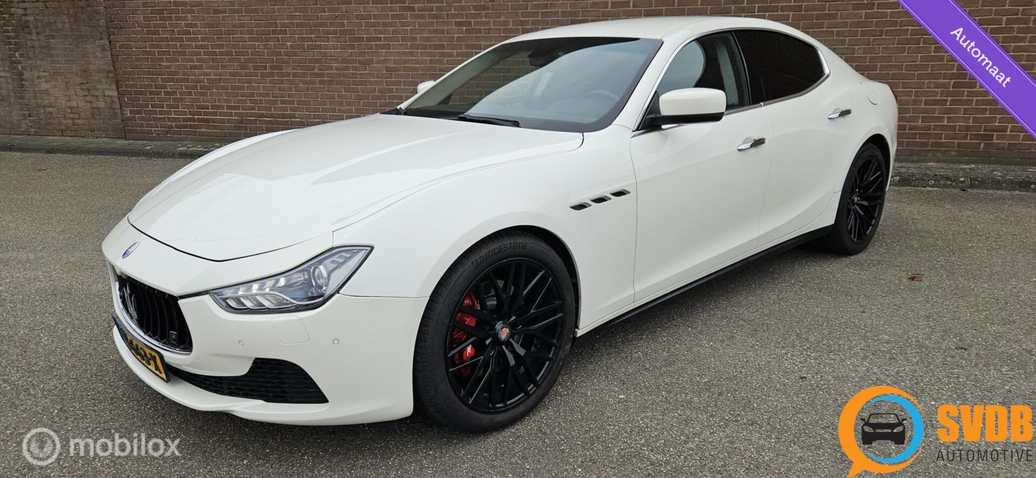 Maserati Ghibli - 3.0 V6 D autom/275pk/special exhaust/leder - AutoWereld.nl