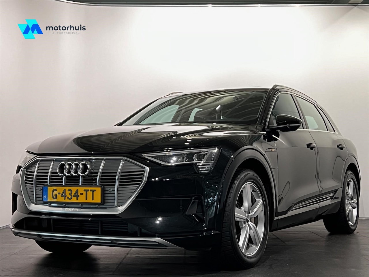 Audi e-tron - 50 quattro 313pk Launch Edition Plus | LEDER| PANORAMADAK| ELECTRISCHE BEDIENBARE ACHTERKL - AutoWereld.nl