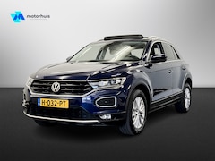 Volkswagen T-Roc - 1.5 TSI 150PK AUTOMAAT STYLE BUSINESS NAVI FULL LED SCHUIFDAK VIRTUAL COCKPIT WINTERPACK N