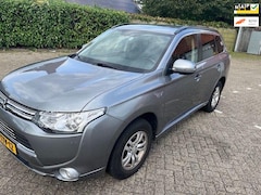 Mitsubishi Outlander - 2.0 PHEV Business Edition