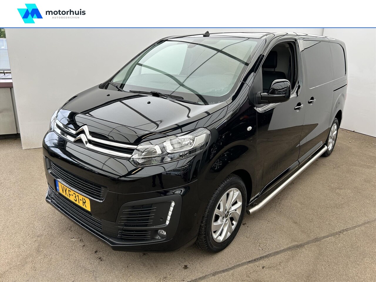 Citroën Jumpy - M 2.0 BlueHDi 120PK EURO-6 !!!! Black Pearl Edit. - AutoWereld.nl