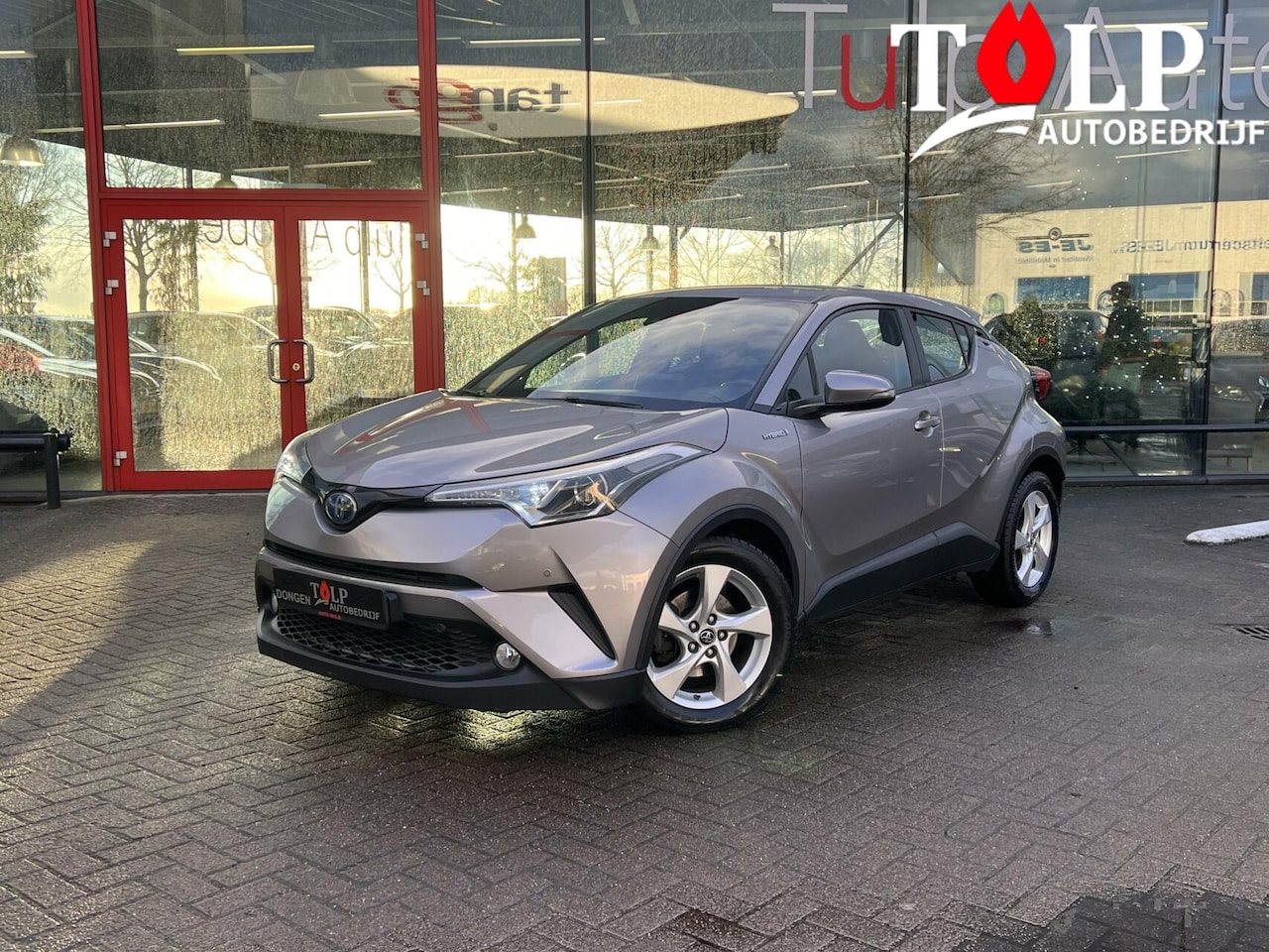 Toyota C-HR - 1.8 Hybrid Active Airco Clima LMV Mooie staat! - AutoWereld.nl