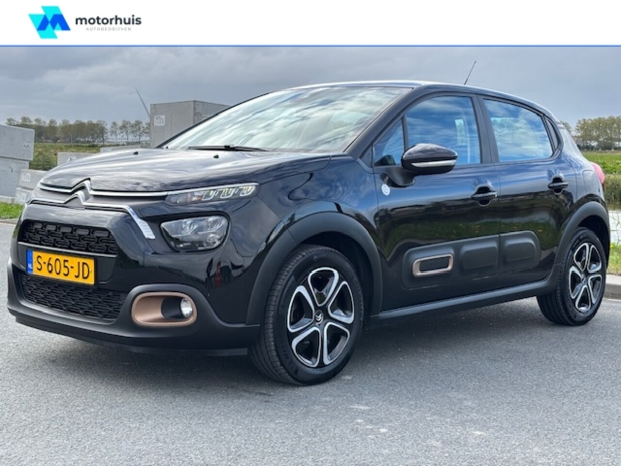 Citroën C3 - | C-SERIES | NAVIGATIE | CLIMA | CRUISE CONTROL | - AutoWereld.nl