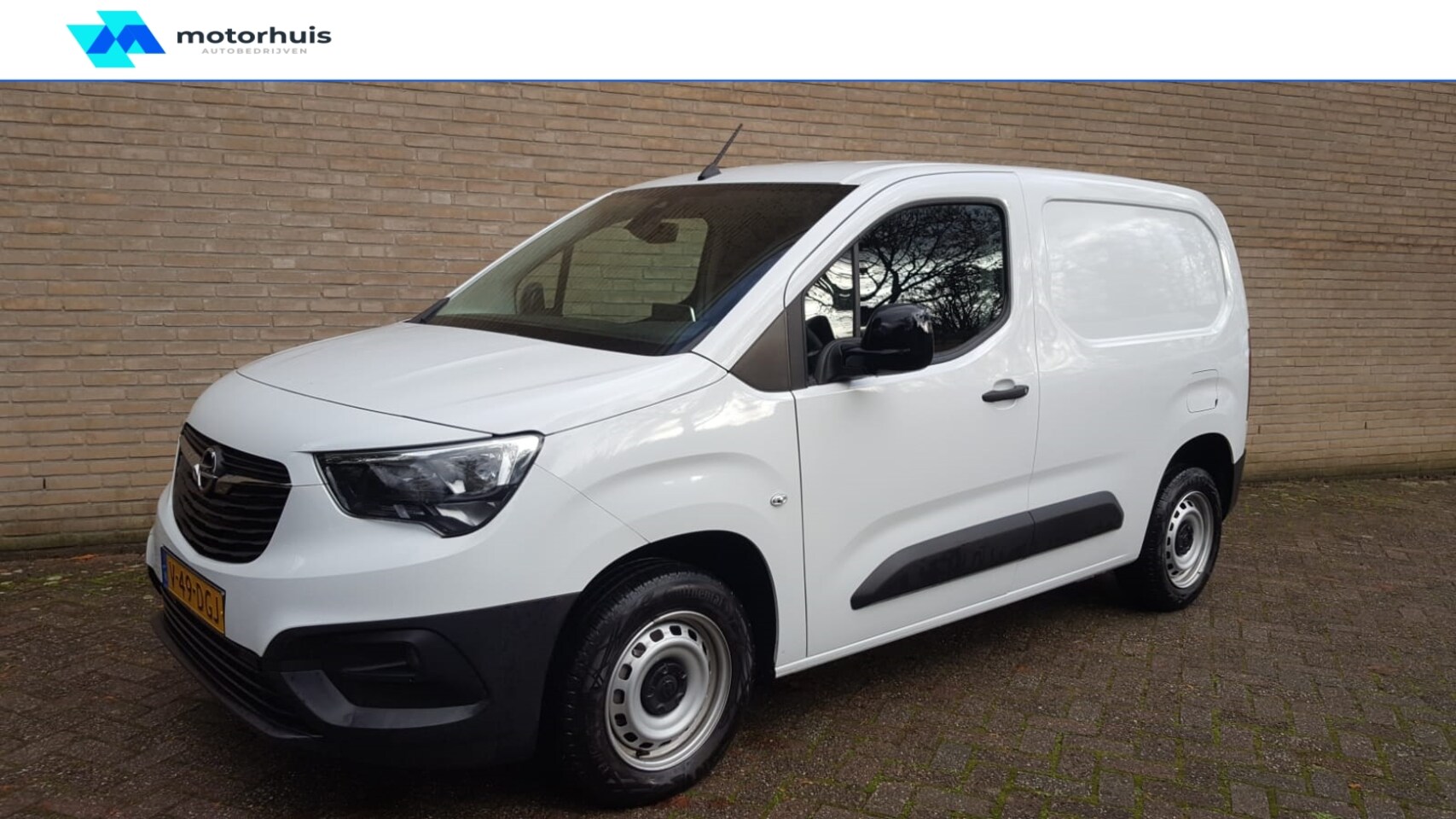 Opel Combo - Cargo GB 1.5 Diesel 102pk L1H1 Edition / Apple Carplay / Camera / Airco - AutoWereld.nl