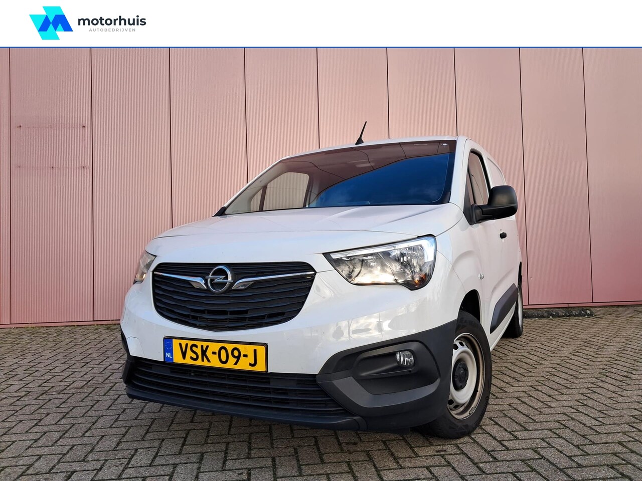 Opel Combo - Cargo New GB 1.5 Diesel 102pk S/S L1H1 Edition - AutoWereld.nl