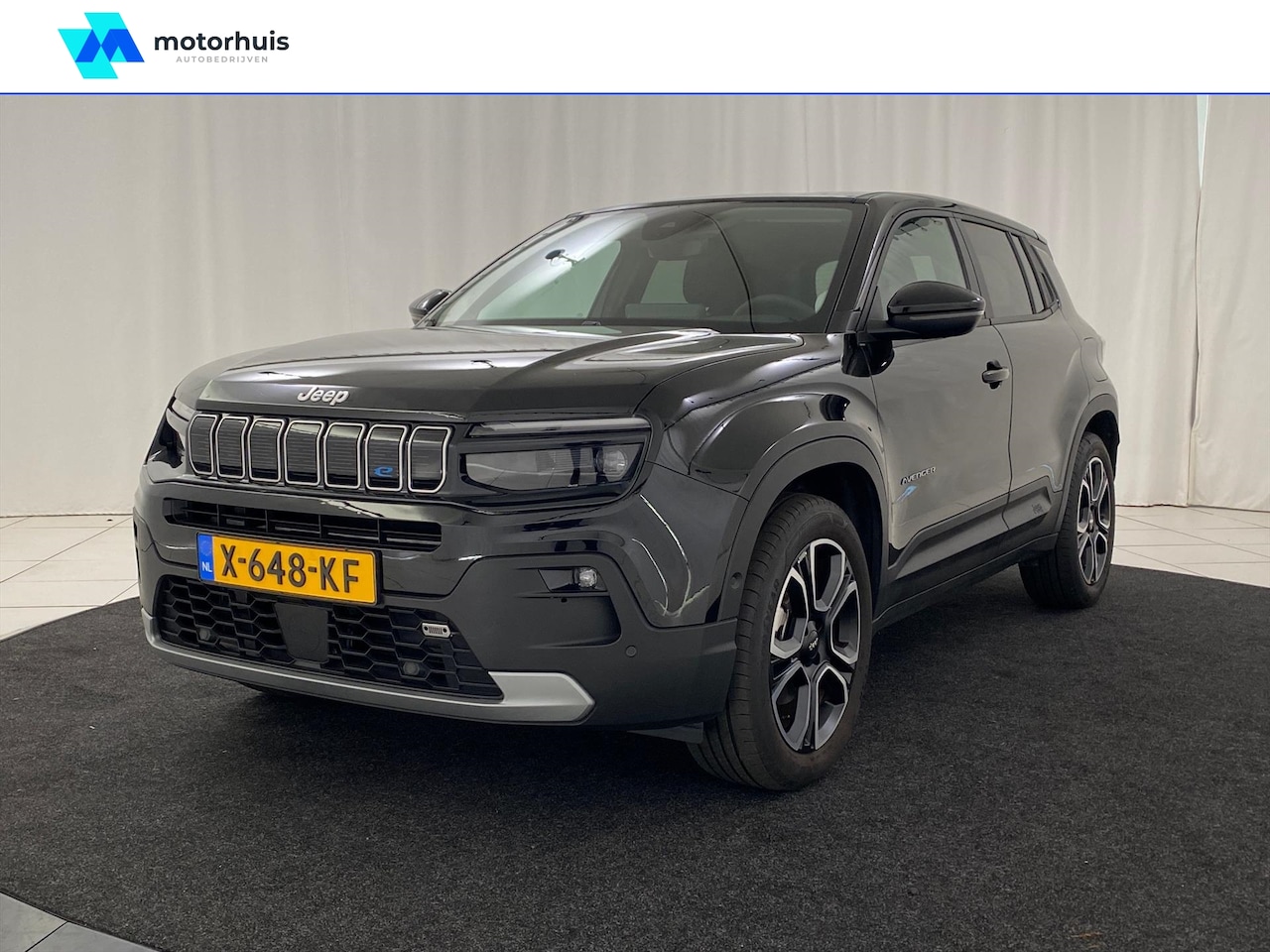 Jeep Avenger - 54 kWh 156pk Automaat Altitude Business Pack / Winter pakket / LED / Navi / Camera - AutoWereld.nl