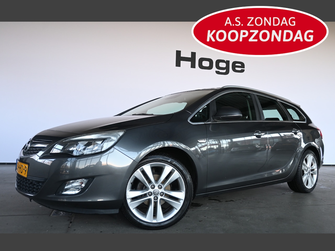 Opel Astra Sports Tourer - 1.4 Turbo Sport Airco Navigatie Trekhaak All in Prijs Inruil Mogelijk! - AutoWereld.nl