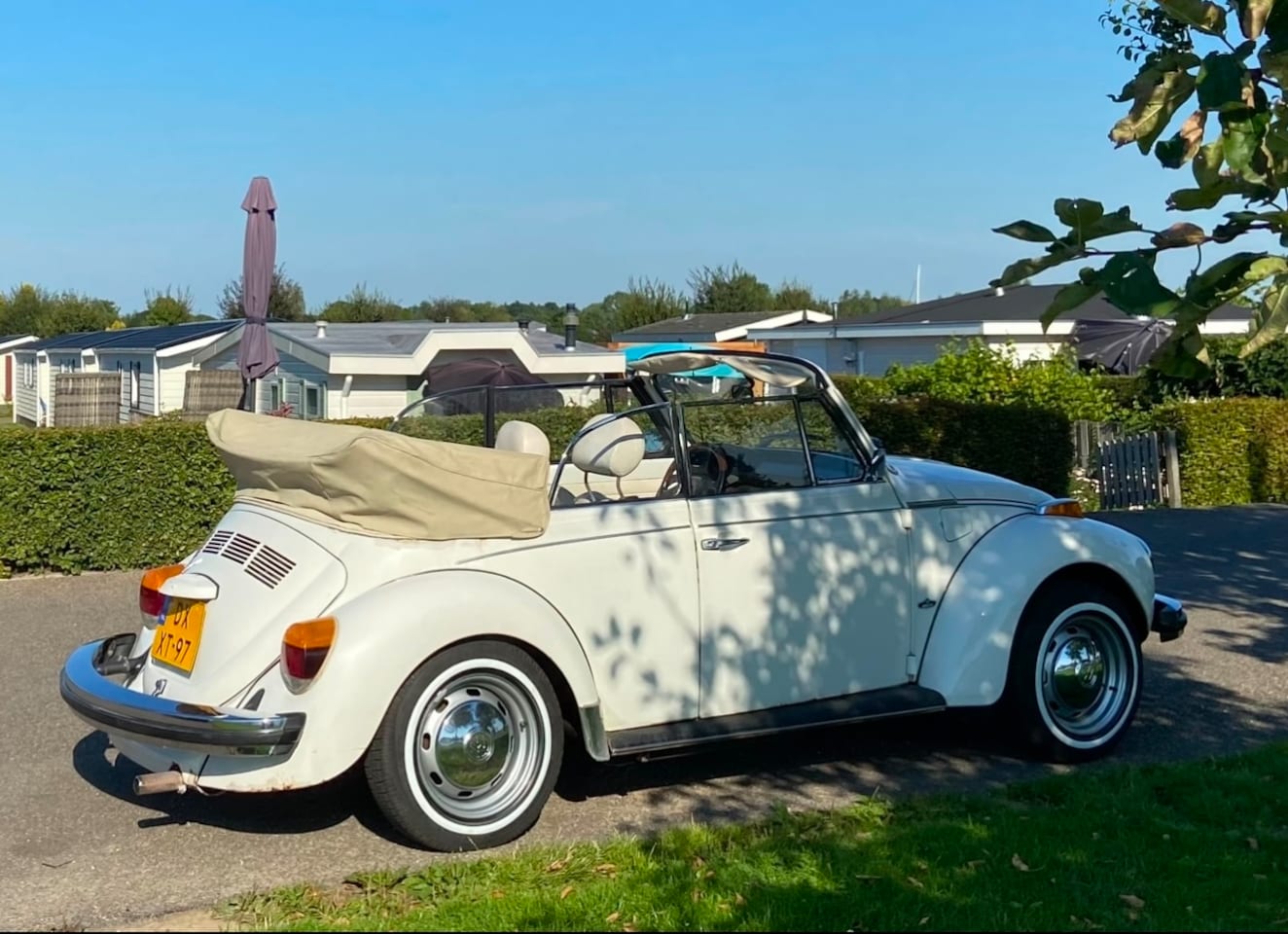 Volkswagen Kever Cabriolet - 1303 LS - AutoWereld.nl