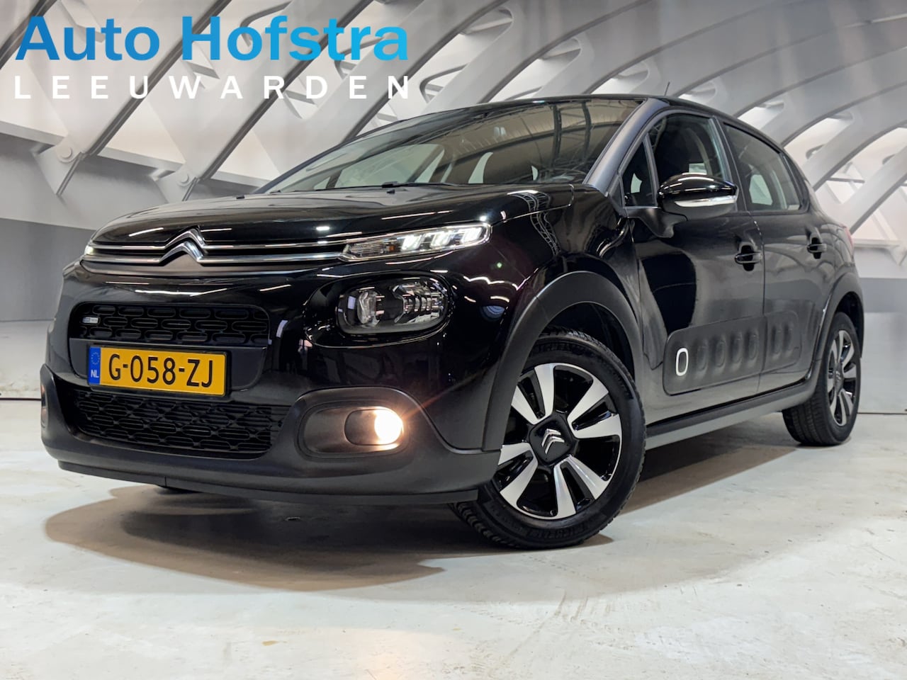 Citroën C3 - 1.2 PureTech Shine AIRCO CRUISE PDC LMV - AutoWereld.nl