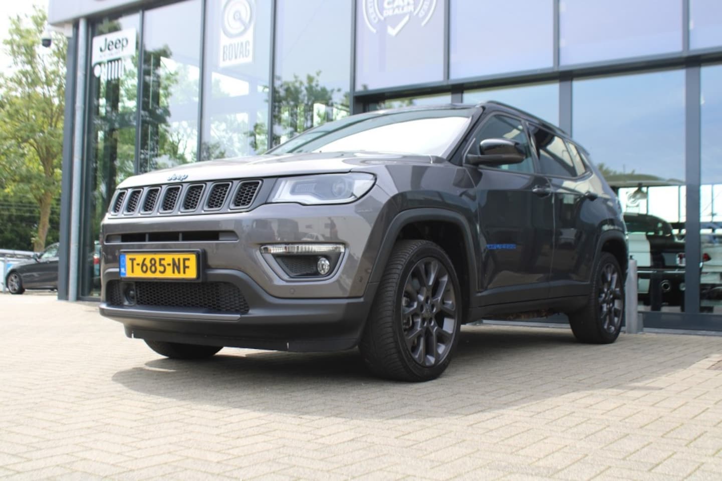 Jeep Compass - 4XE S - Edition Plug In Hybrid 240 PK / Trekhaak / Apple Carplay - AutoWereld.nl