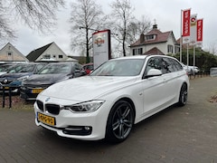 BMW 3-serie Touring - 316I AUTOMAAT / NAVI / TREKHAAK / 18'' LMV / PDC