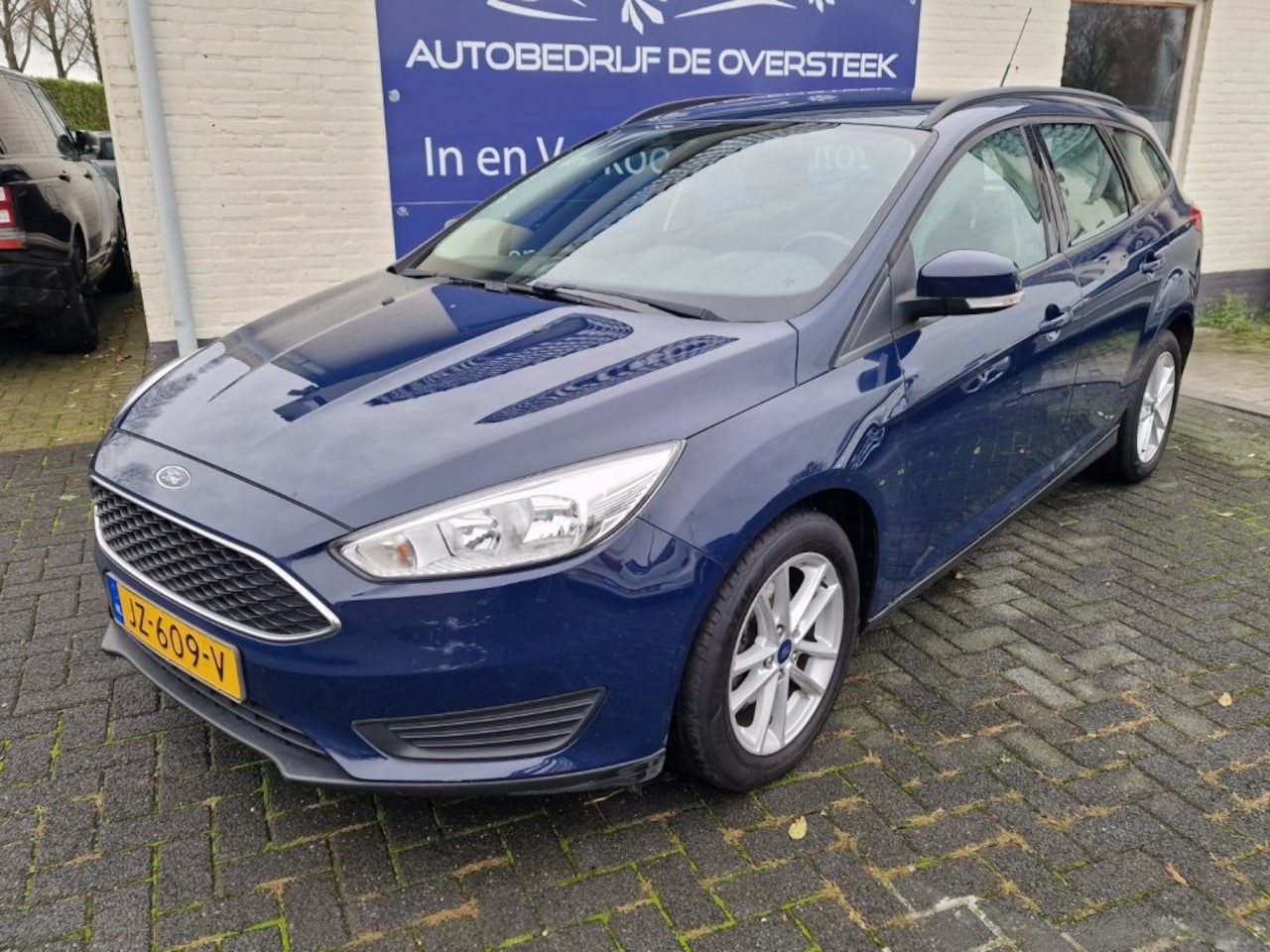 Ford Focus - 1.0 nieuw model, navi, Nieuwe APK - AutoWereld.nl