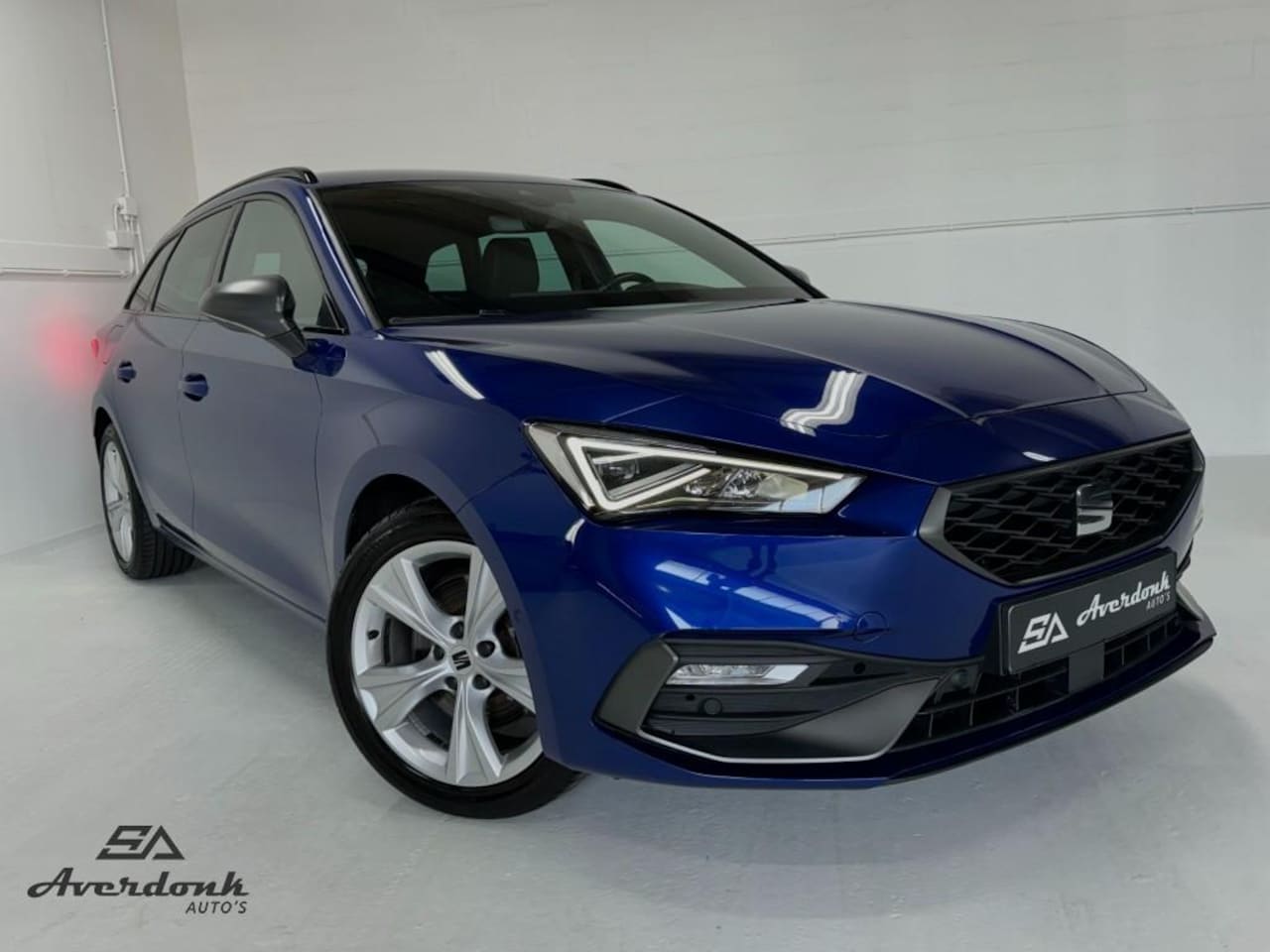 Seat Leon Sportstourer - SPORTSTOURER 1.5TSI FR 150PK *Trekh/Virtual/Stuurv/Sfeerv* - AutoWereld.nl