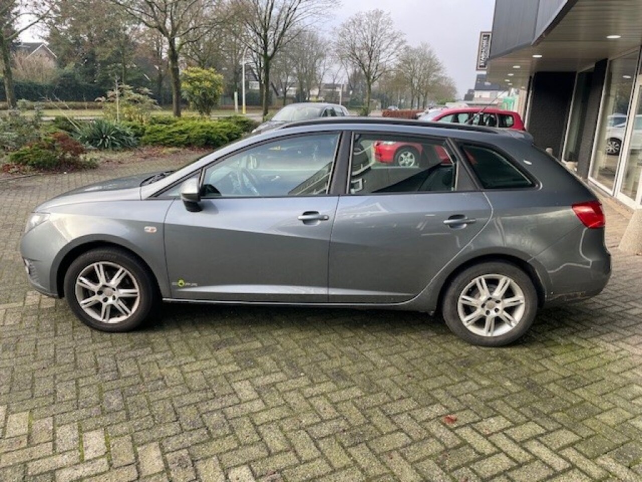 Seat Ibiza - 1.2 TDI COPA ECO. / AIRCO / CRUISE / TREKHAAK / CV - AutoWereld.nl