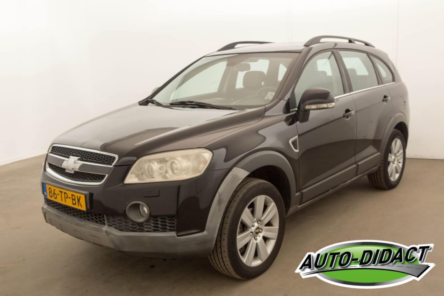 Chevrolet Captiva - 3.2i Executive Automaat - AutoWereld.nl