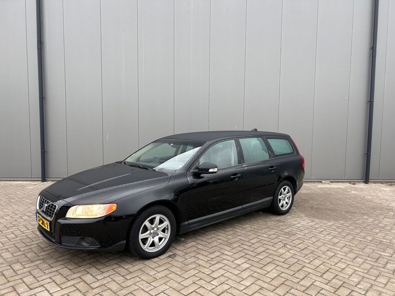 Volvo V70 - 2.0D Limited Edition 2.0D Limited Edition - AutoWereld.nl