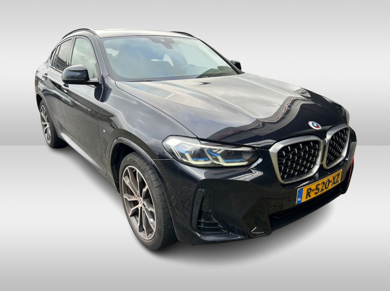 BMW X4 - xDrive20i Business Edition M Sport / Trekhaak / Panoramadak / Camera / Leder / Sfeerverlic - AutoWereld.nl